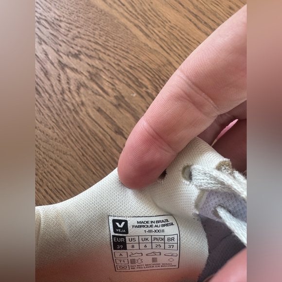 Veja Off-White and Navy Sneakers - Picture 5 of 6